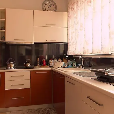 Apartament Hari & Tea's Near Grand Park Of Tirana